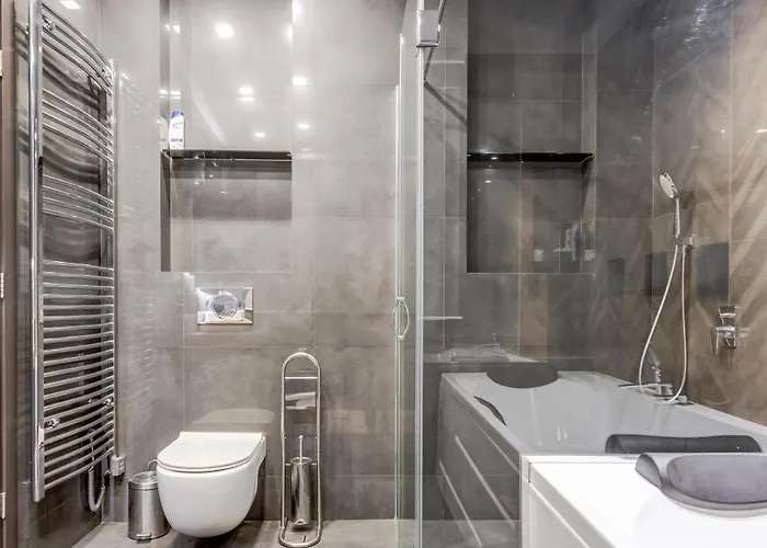 Lejlighed Sophisticated 2bdrm 2bath And Billiard Sofia