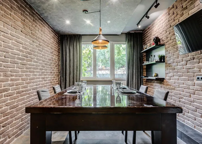 アパート Sophisticated 2bdrm 2bath And Billiard *